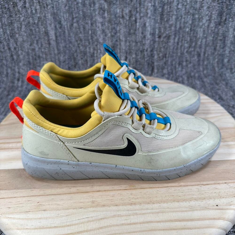 Nike sb nyjah free yellow - size 4.5